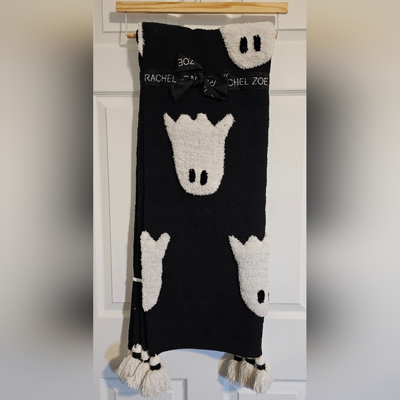 🔥👻 Rachel Zoe Viral Ghost Throw Blanket 50" x 60" NWT Black and White - Picture 3 of 5